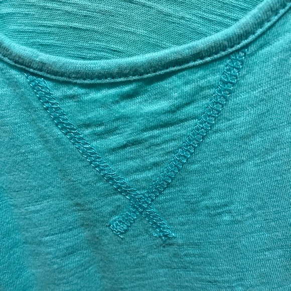 Rip Curl Top - Picture 2 of 3